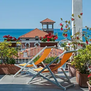 Scandinavia Hotel Marina di Massa